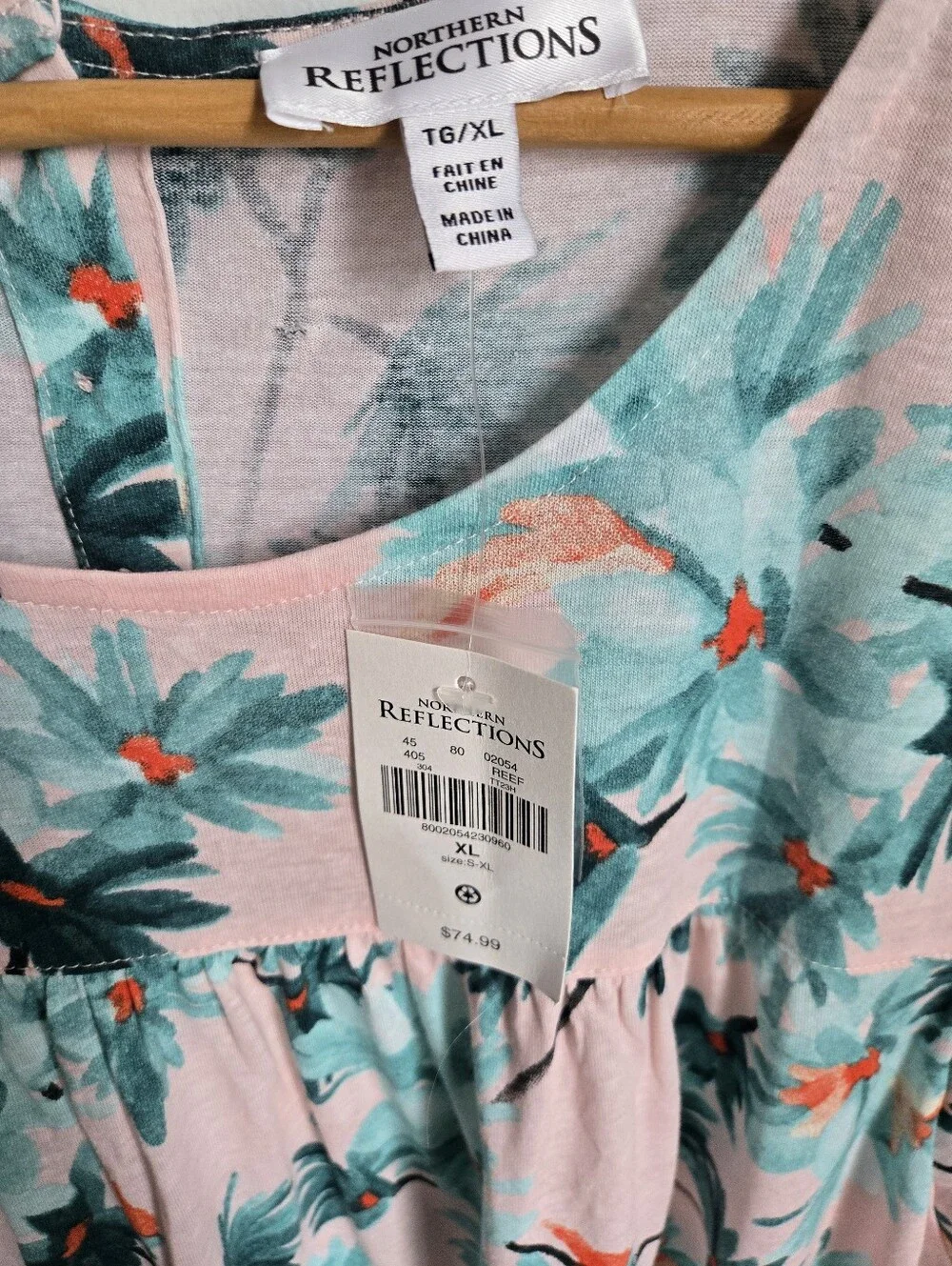 New NORTHERN REFLECTIONSPink Floral Short Sleeve Linen & Rayon Top - Picture 2 of 9